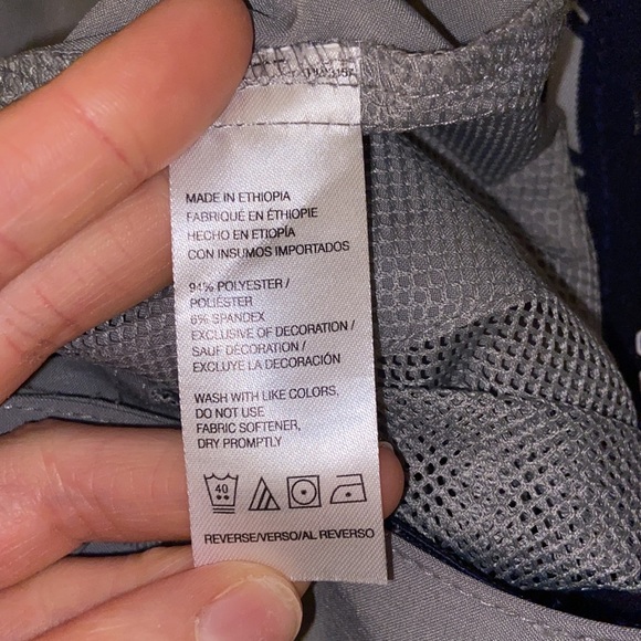 Men’s Izod Golf pants size 38x30 - Picture 3 of 11